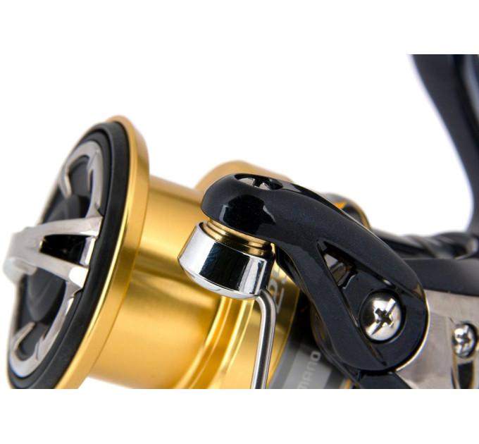 Катушка Shimano Nasci 17' 4000 FB 4+1bb