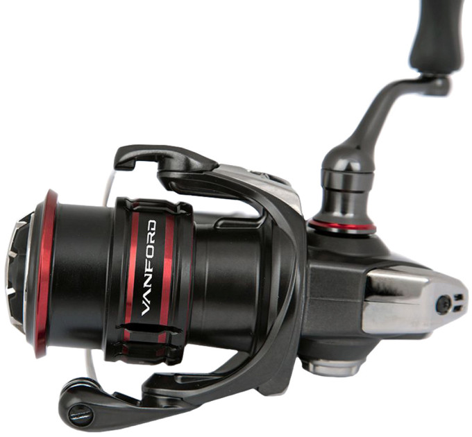 Катушка Shimano Vanford 20' C3000 7+1bb