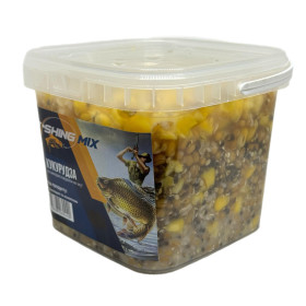 Зерносмесь FISHING MIX Кукуруза с пшеницей и коноплей в ведре 1 кг